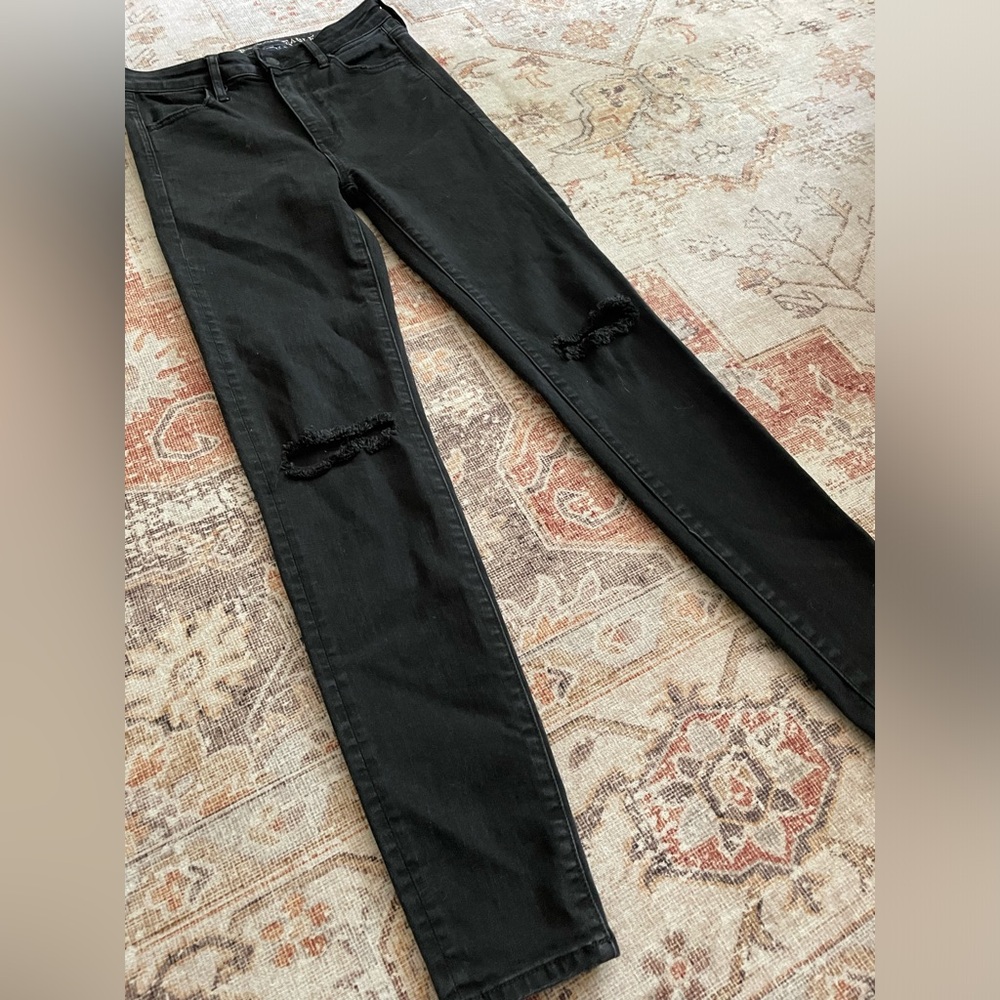 AE Next Level Ripped High V-Rise Jegging - Picture 2 of 6